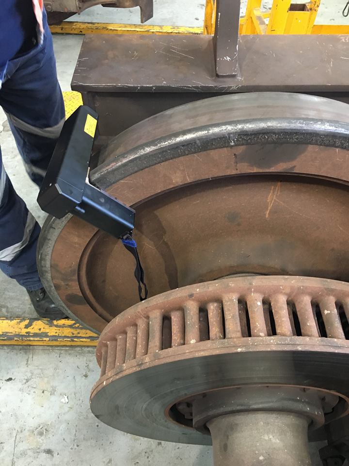 13876406_586879014816845