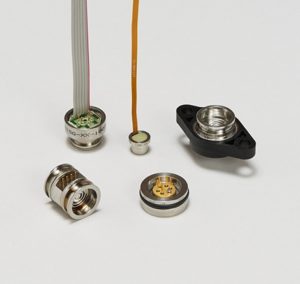 媒体分离-300x284